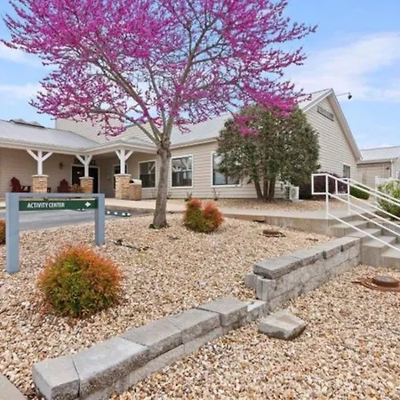 Luxurious Condo At Holiday Hills Resort - Beautifully Updated And Affordable - Family Amenities - No Steps Branson Exterior photo